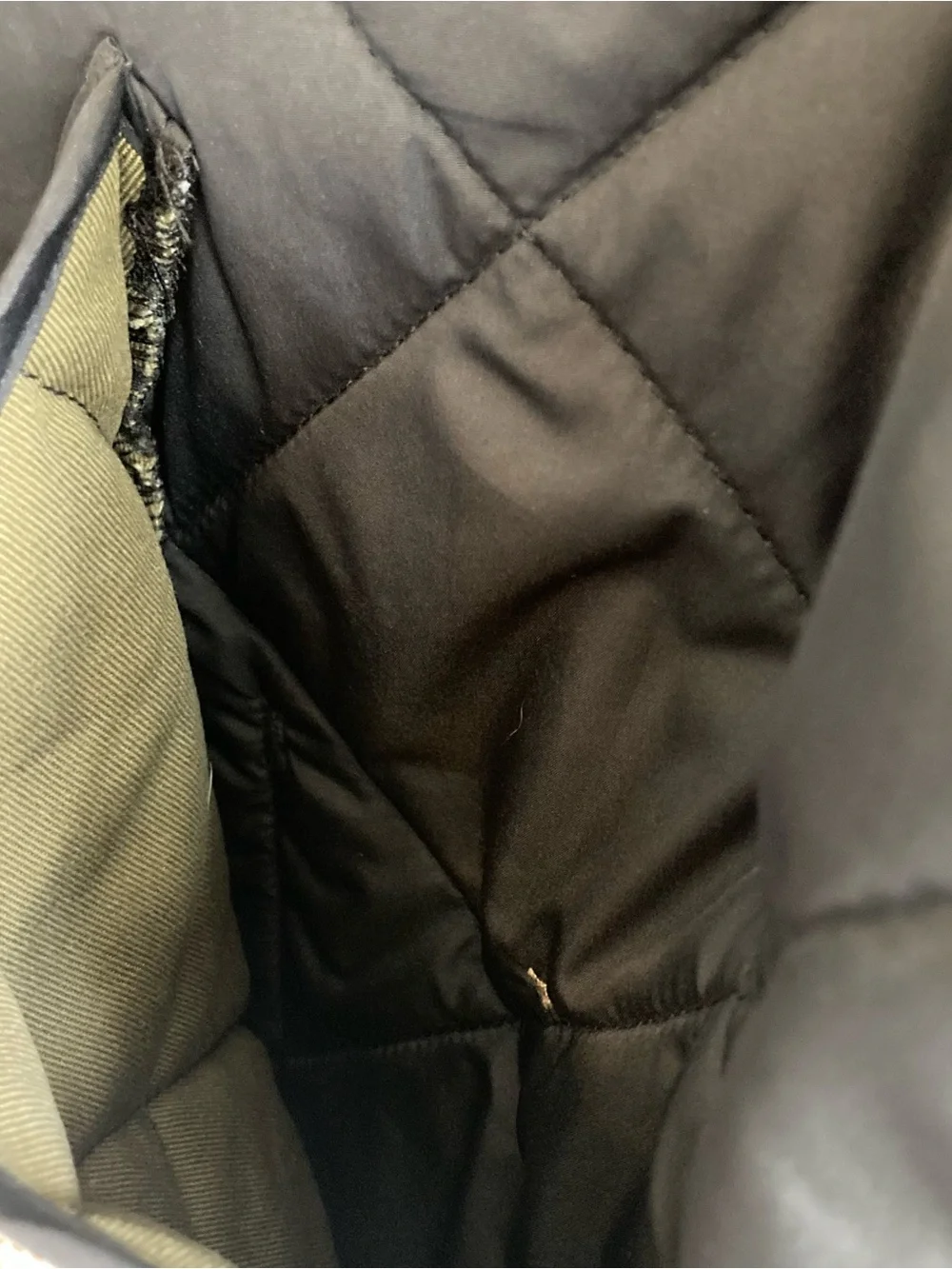 J Crew Mercantile Walker Mens Vest Quilted Black with Olive Green Lining